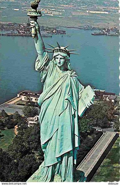 Etats Unis - New York - Statue of liberty - Statue de la liberté - Vue aérienne - Carte Neuve - CPM - Voir Scans Recto-V