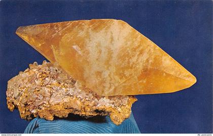 B532 US Himalaya Mine Mesa Grande California Double Calcite Crystal postcard