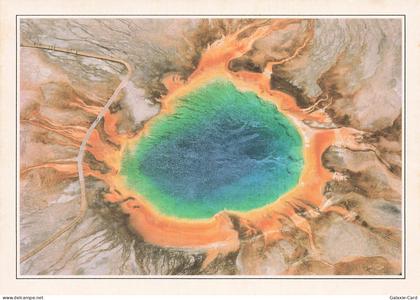 ETATS UNIS YELLOWSTONE MIDWAY GEYSER BASIN