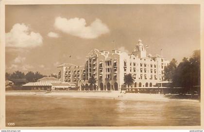 Hawaii - HONOLULU - Royal Hawaiian Hotel - REAL PHOTO - Publ. unknown