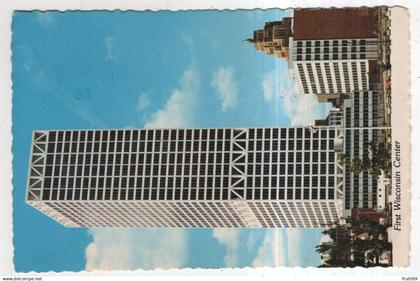 AK 229728 USA - Wisconsin - Milwaukee - First Wisconsin Center