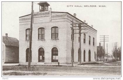Melrose MN Minnesota, City Hall Street Scene on c1910s(?) Vintage Postcard