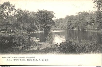New York City Bronx River   Bronx Park