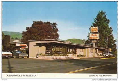 Seaside OR Oregon, Crab Broiler Restaurant, Autos, on c1970s Vintage Postcard