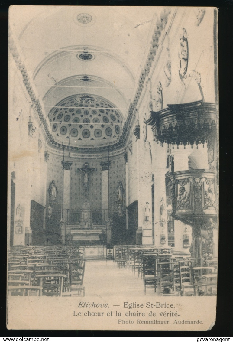 ETILHOVE  EGLISE DE ST BRICE  LE CHOEUR ET LA CHAIRE DE VERITE         2 SCANS