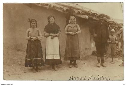 North Macedonia    Mazed. Mädchen  (= Mazedonische Mädchen)