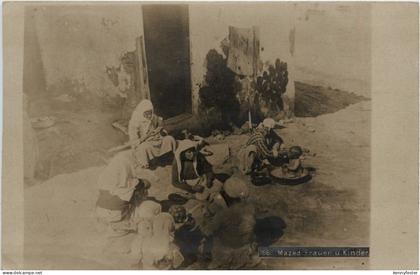 Mazedonische Frauen und Kinder