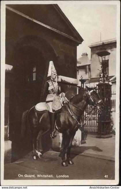 20004393 - London - On Guard, Whitehall