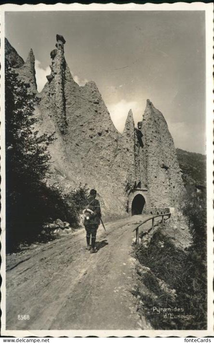 Euseigne Herens Pyramides Wandern