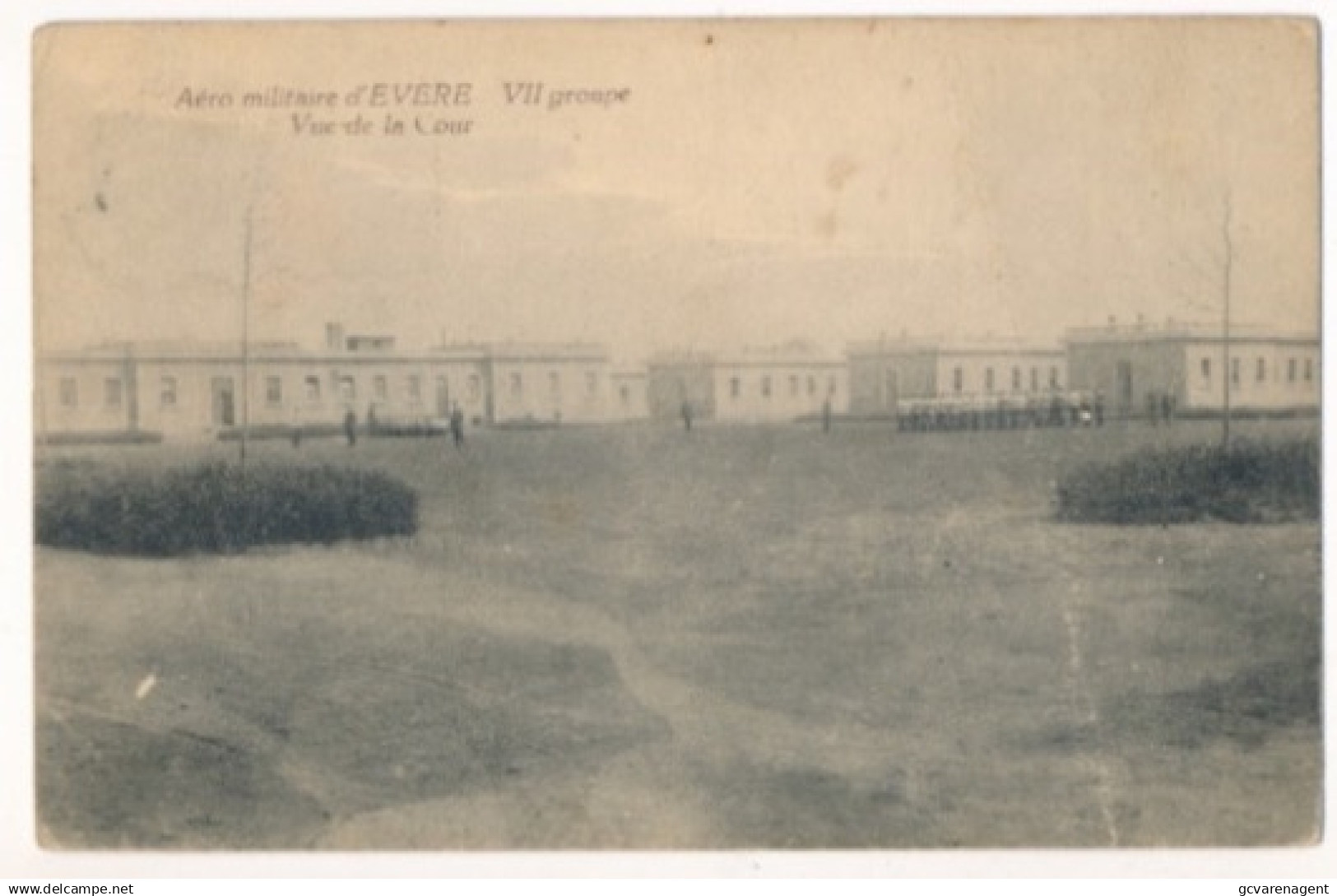 EVERE  AERO MILITAIRE D'EVERE  VII GROUPE   VUE DE LA COUR