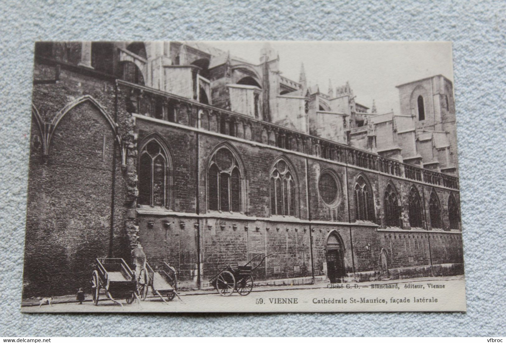 F132, Vienne, cathédrale saint Maurice, façade latérale, Isère 38