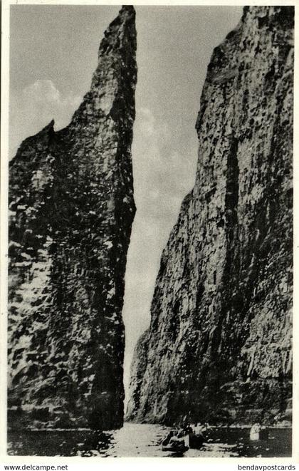 denmark, Faroe Islands, STREYMOY, Vestmannabjørgini (1950s) Postcard