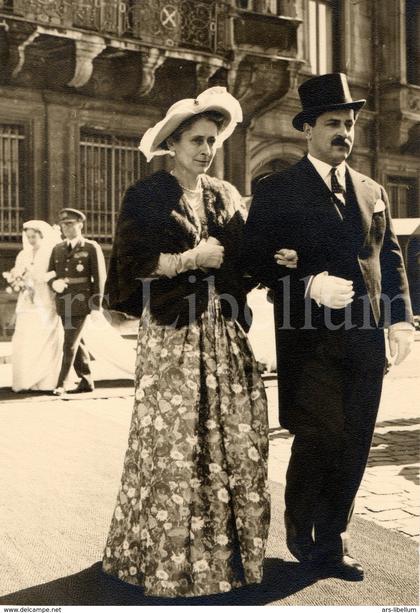 LARGE photo postcard / ROYALTY / Luxembourg / Comtesse Henckel von Donnersmarck / Charles Henckel von Donnersmarck