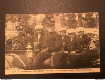 Luxembourg carte postale famille grand-ducale Adel royalty voiture