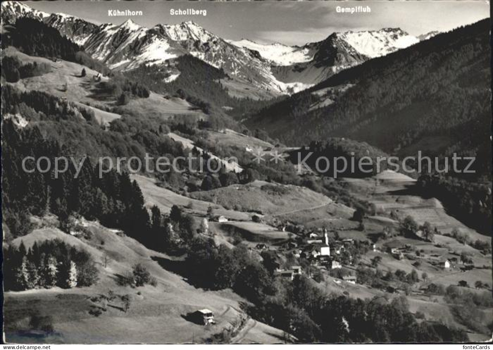 Fanas Talblick Bergkette