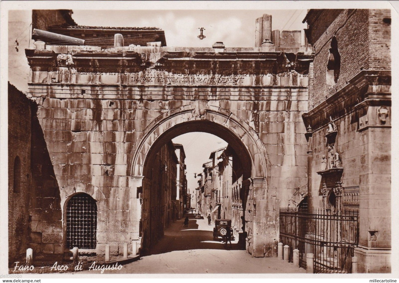 # FANO: ARCO DI AUGUSTO