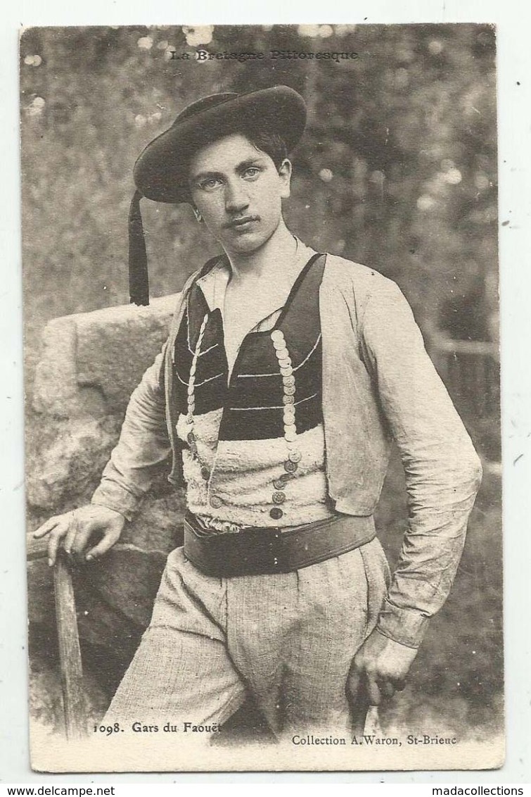Faouët  (56 - Morbihan) Un gars du  Faouët