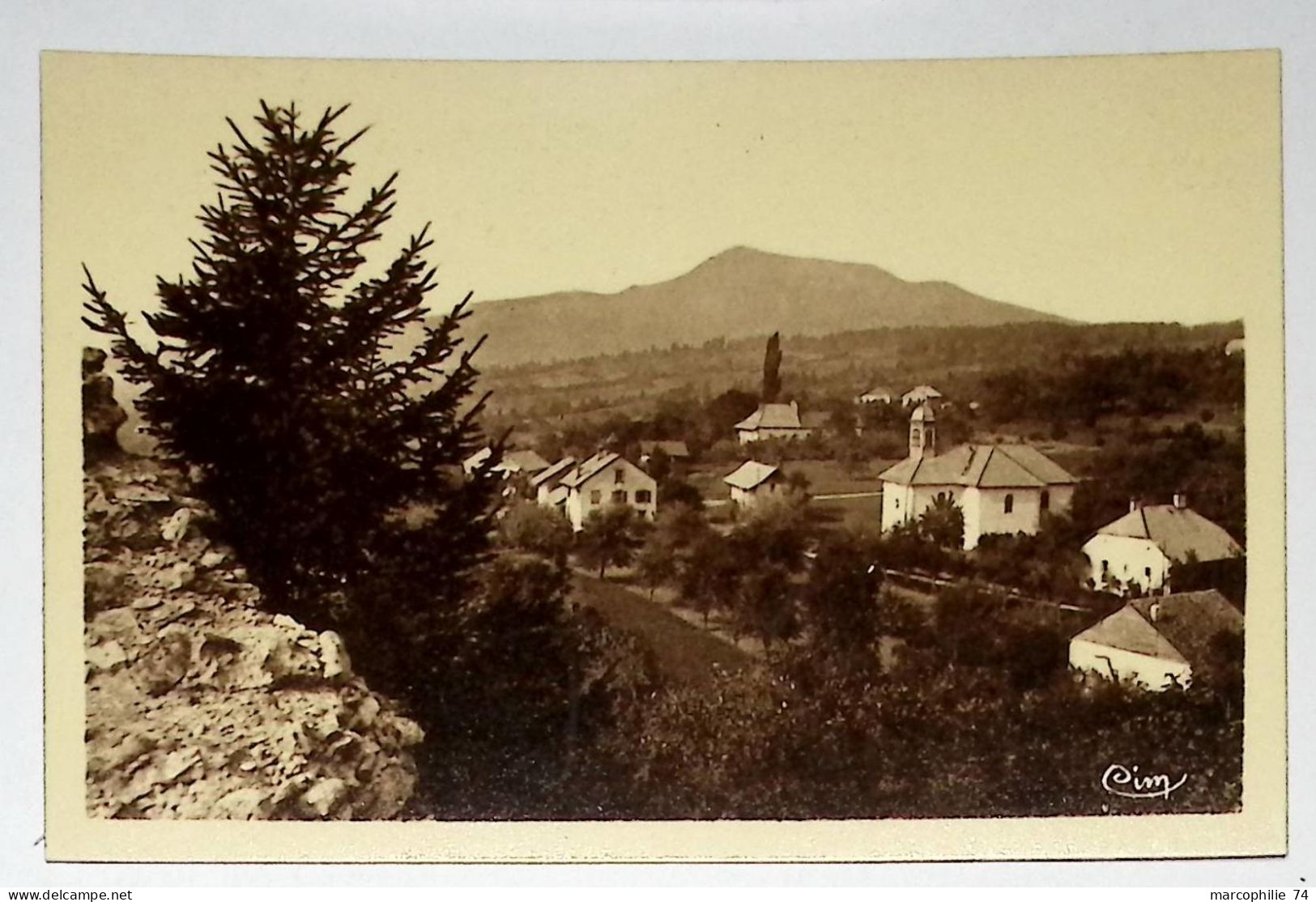 FAUCIGNY PARTIE DU CHEF LIEU AVEC EGLISE