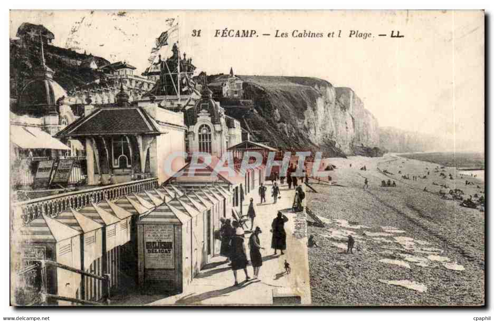 FEcamp CPA Les cabines et la plage