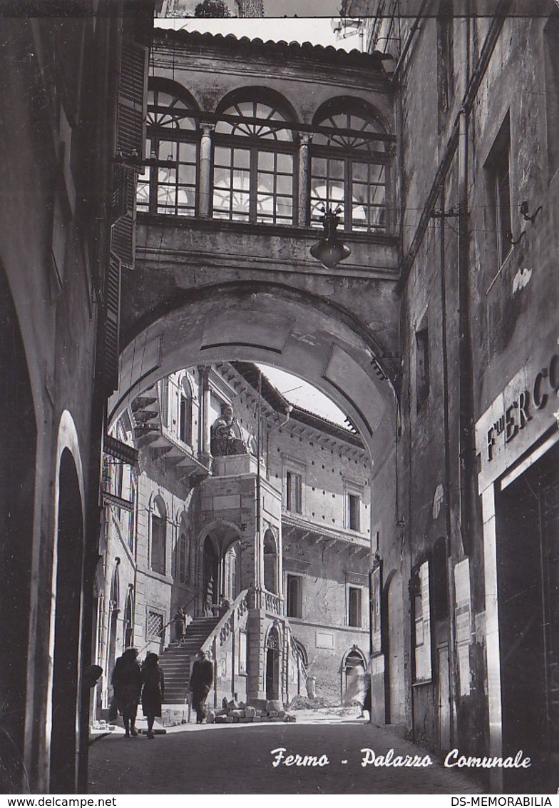 Fermo - Palazzo Comunale