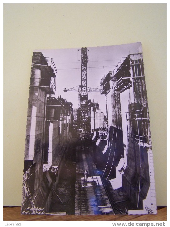 FESSENHEIM (HAUT RHIN)  CHUTE DE FESSENHEIM. ECLUSES EN CONSTRUCTION. PETIT SAS.