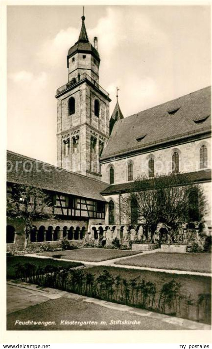 Feuchtwangen Klostergarten mit Stiftskirche