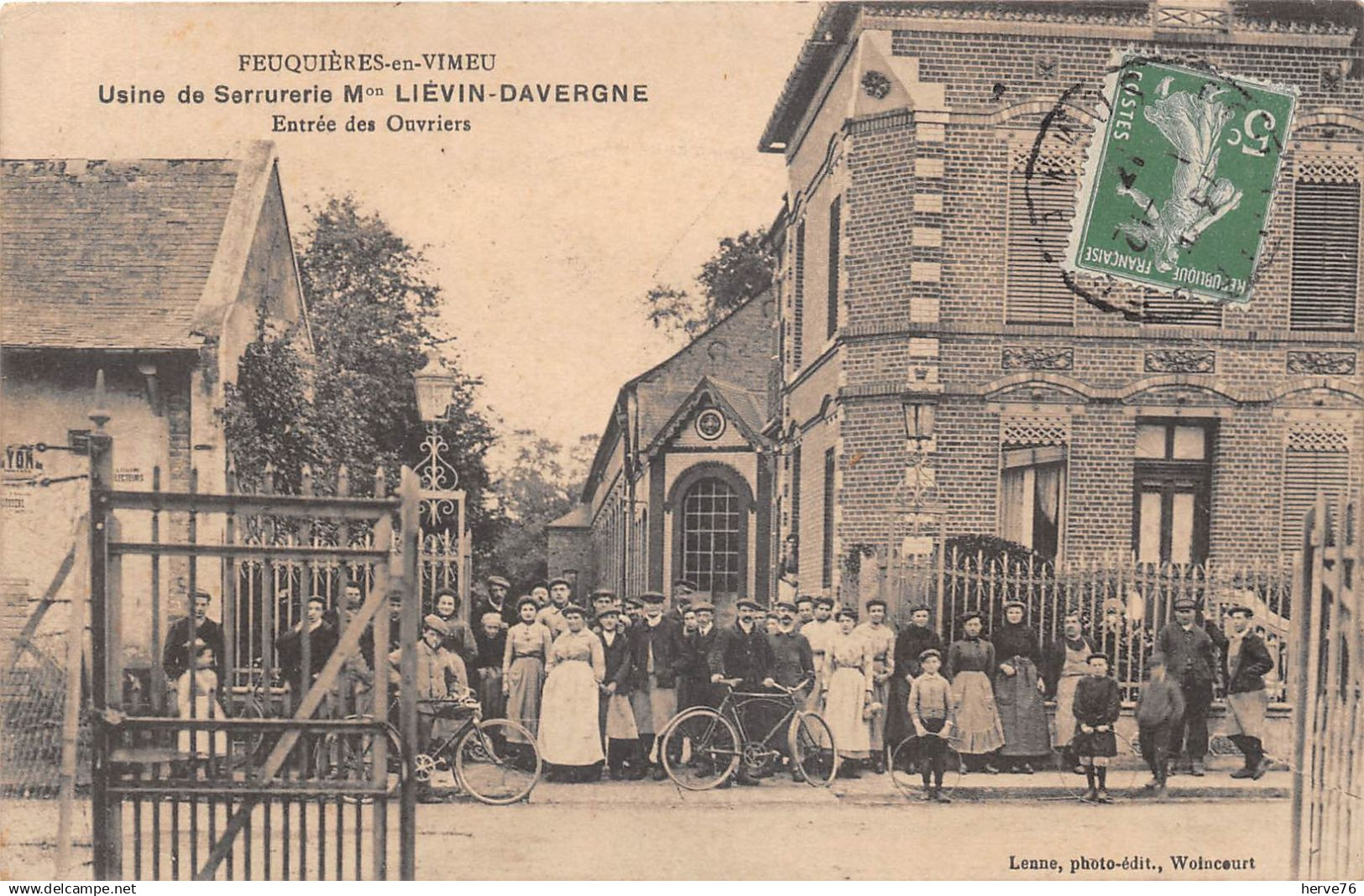 FEUQUIERES EN VIMEU - Usine de Serrurerie - Maison LIEVIN-DAVERGNE - entrée des ouivriers - 1913
