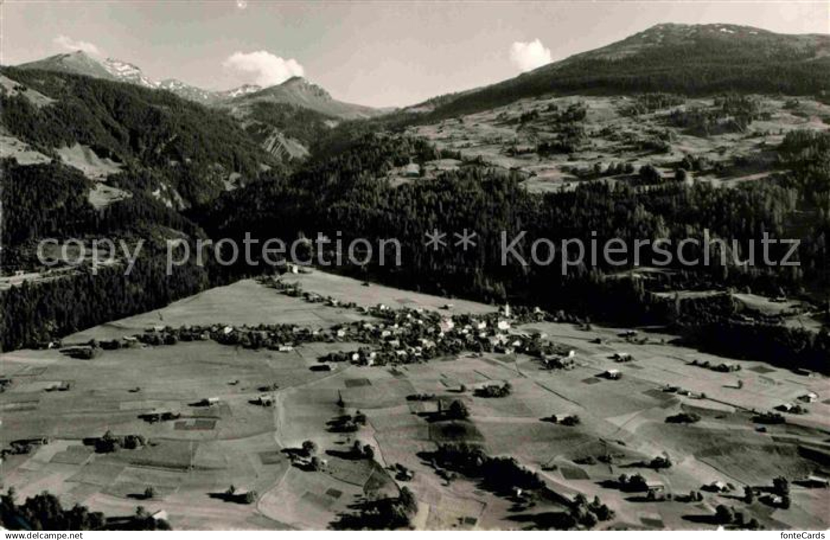 Fideris mit Kistenstein und Mattlishorn