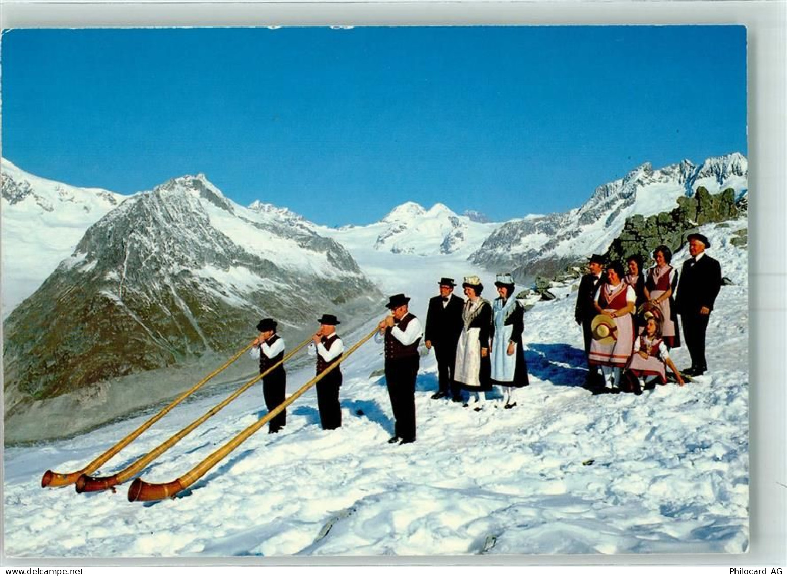 Fiesch Trachtengruppe Fiesch a.d. Aletschgletscher AK Alphorn 1981 - 10571686