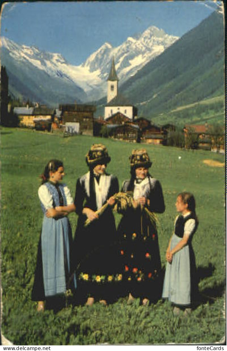 Fieschertal Loetschenluecke Loetschentalertracht x 1962