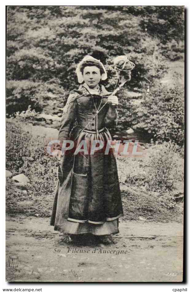Fileuse d'Auvergne - CPA