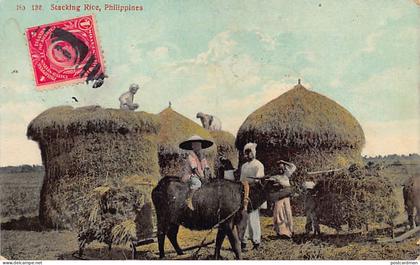 Philippines - Stacking rice - Publ. Philippines Curio Agency 132