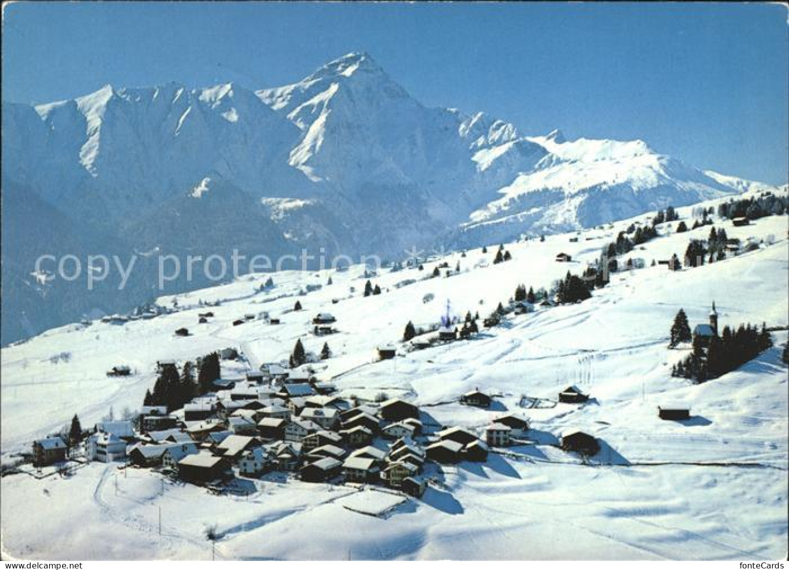 Flerden am Heinzenberg mit Piz Beverin Fliegeraufnahme