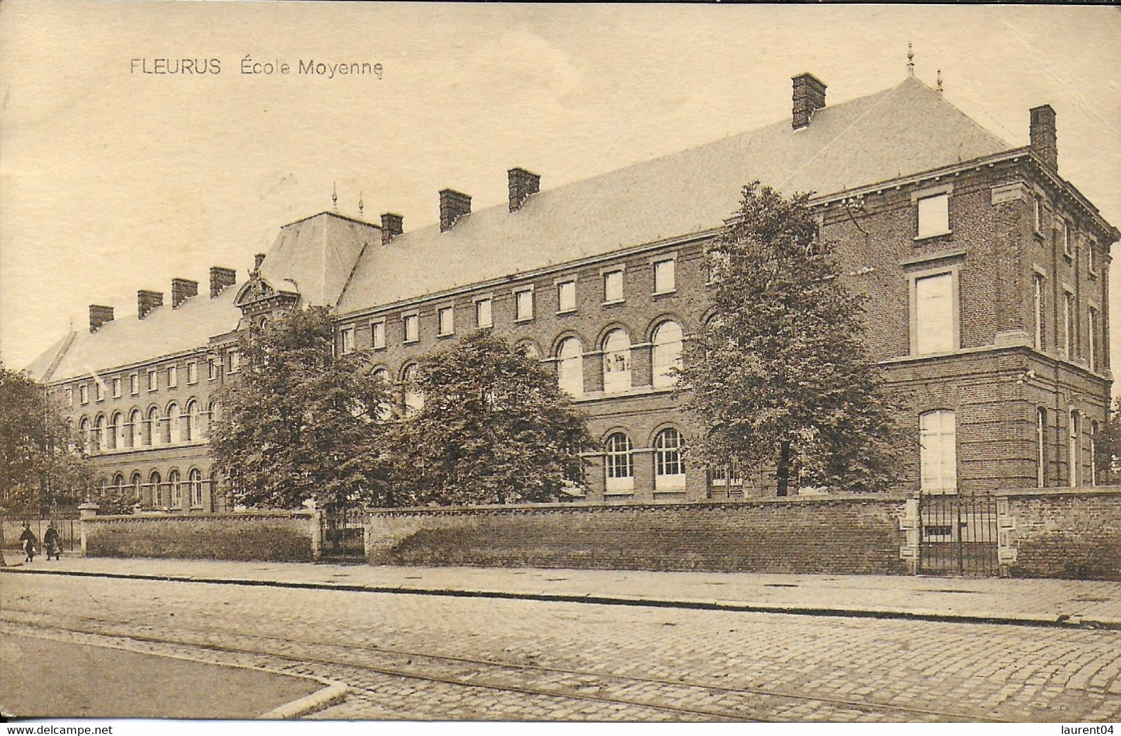 FLEURUS.  ECOLE MOYENNE.