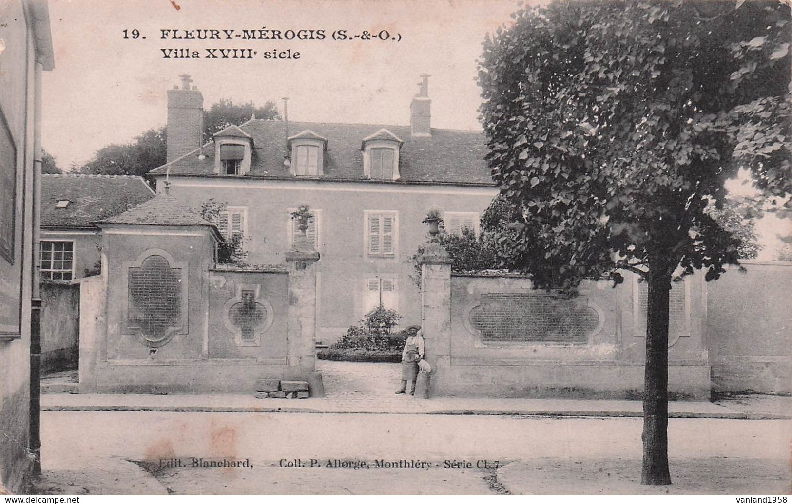 FLEURY-MEROGIS-villa XVIII siecle