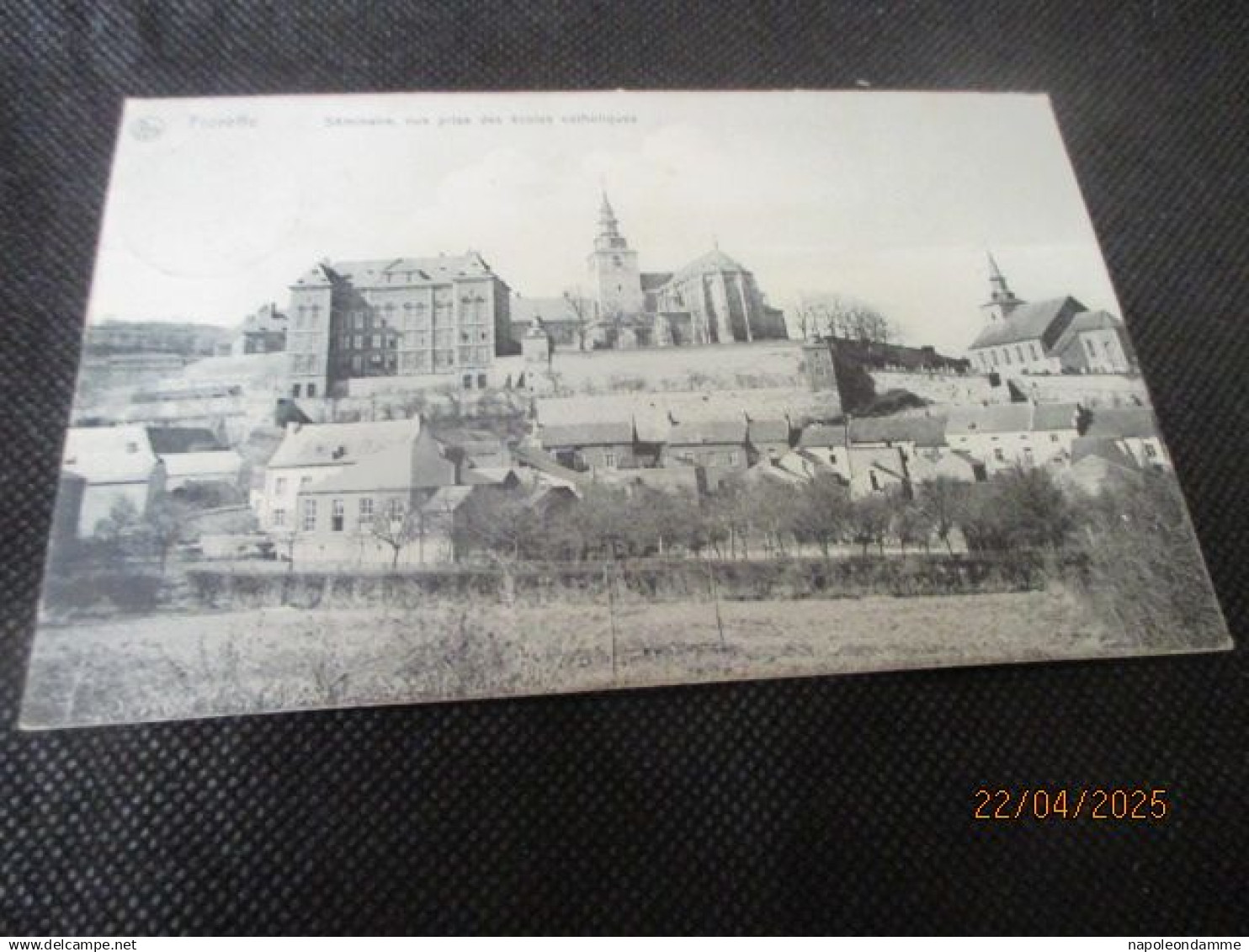 Floreffe, Seminaire vue prise des ecoles catholiques