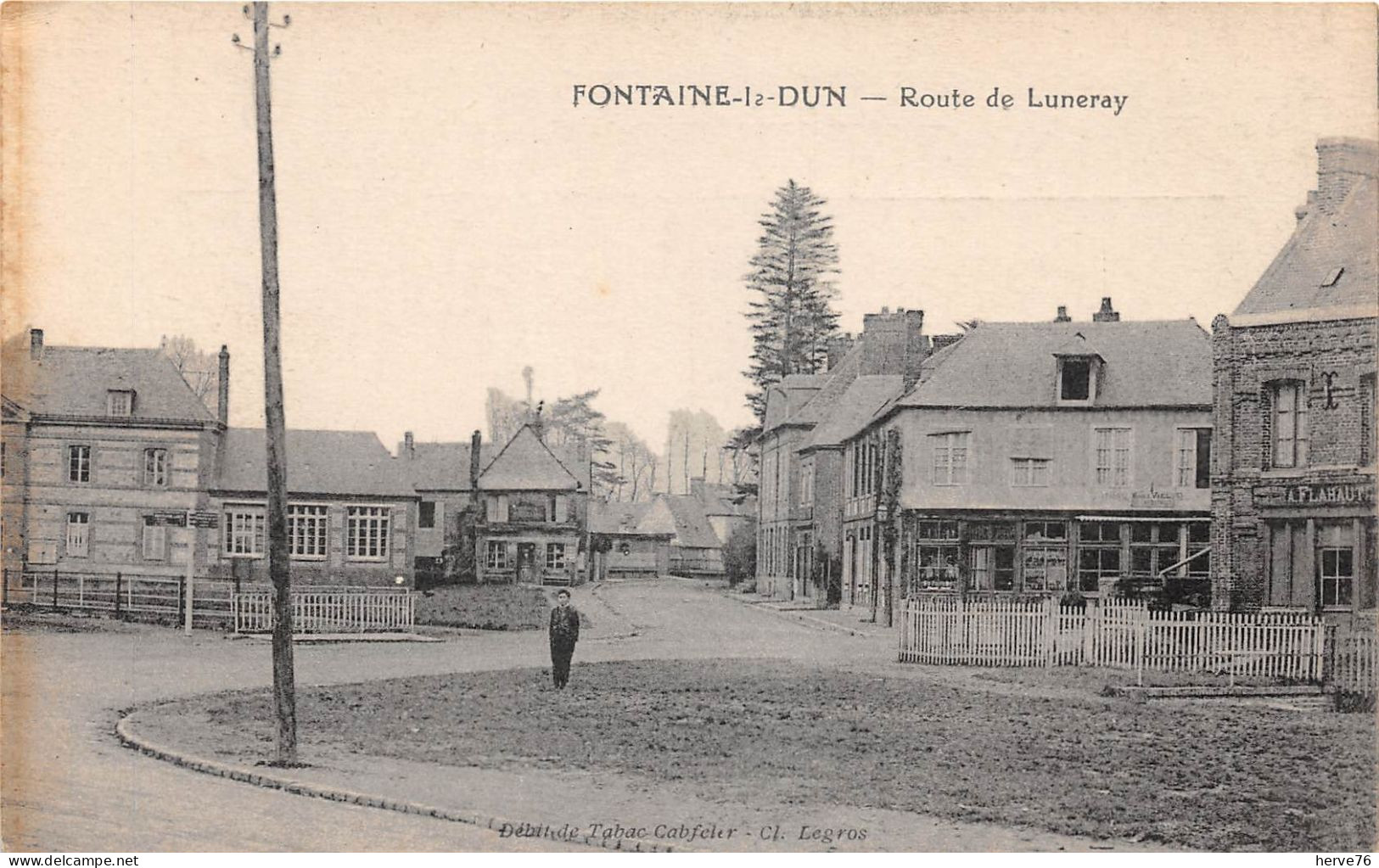 FONTAINE LE DUN - Route de Luneray