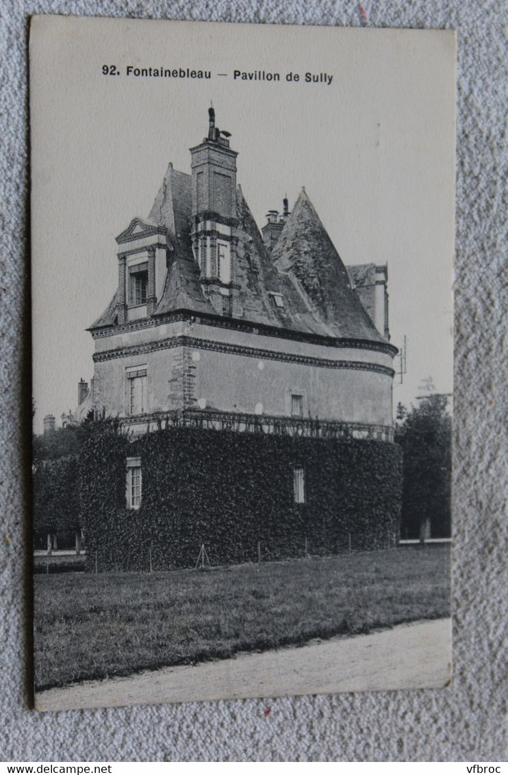 Fontainebleau, pavillon de Sully, Seine et Marne 77