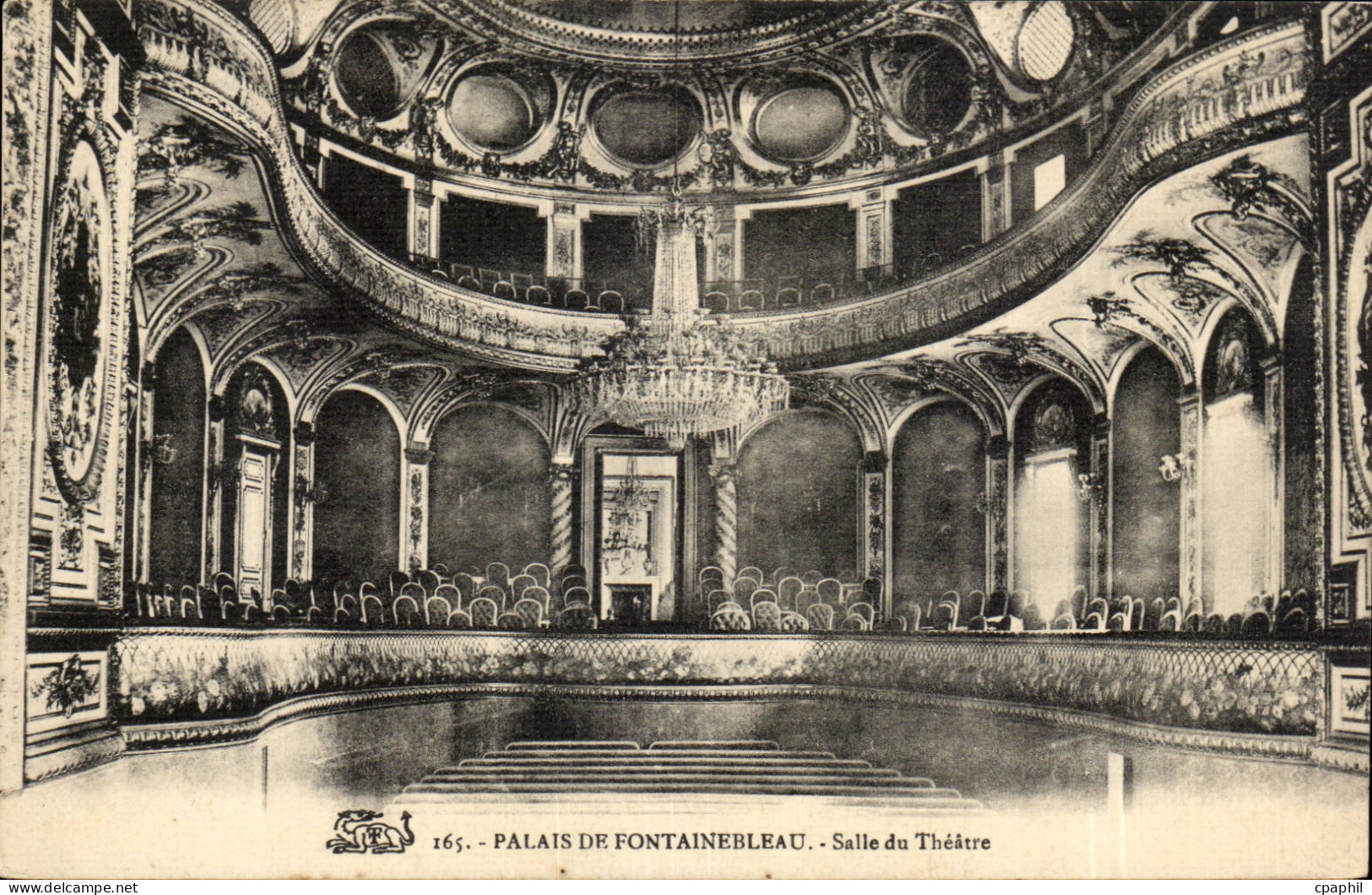 Fontainebleau - Salle du Theatre - CPA