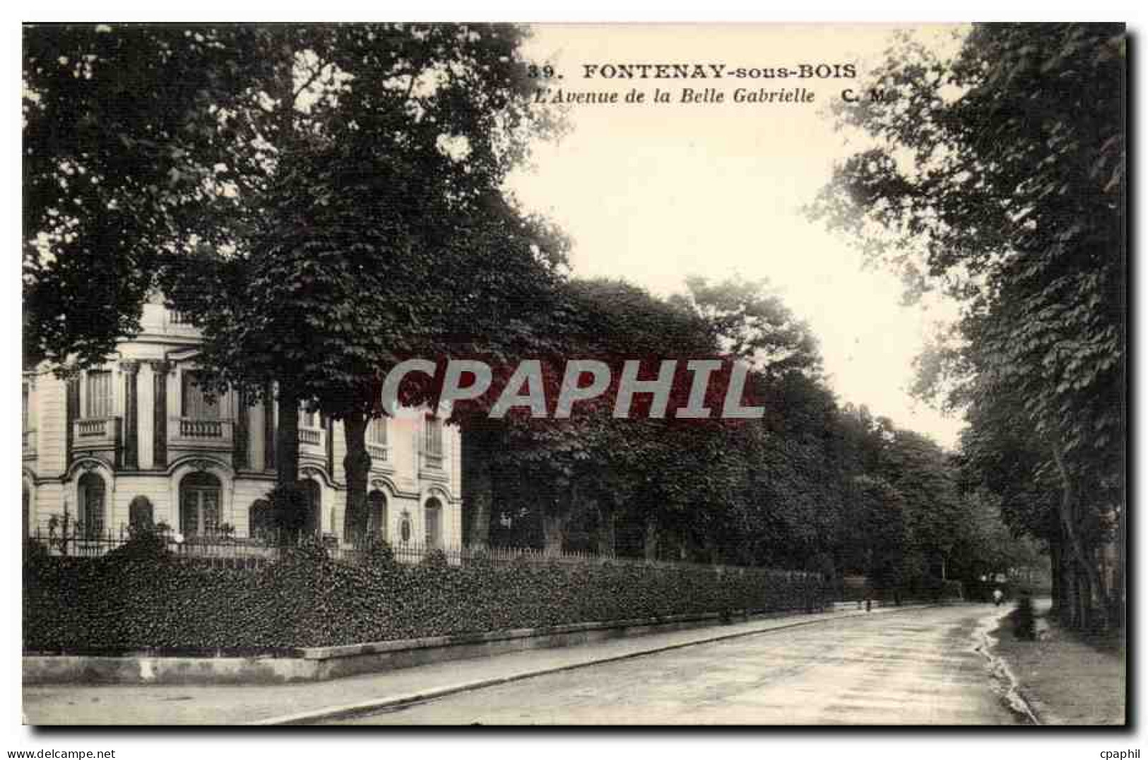Fontenay sous Bois CPA L'avenue de la belle Gabrielle