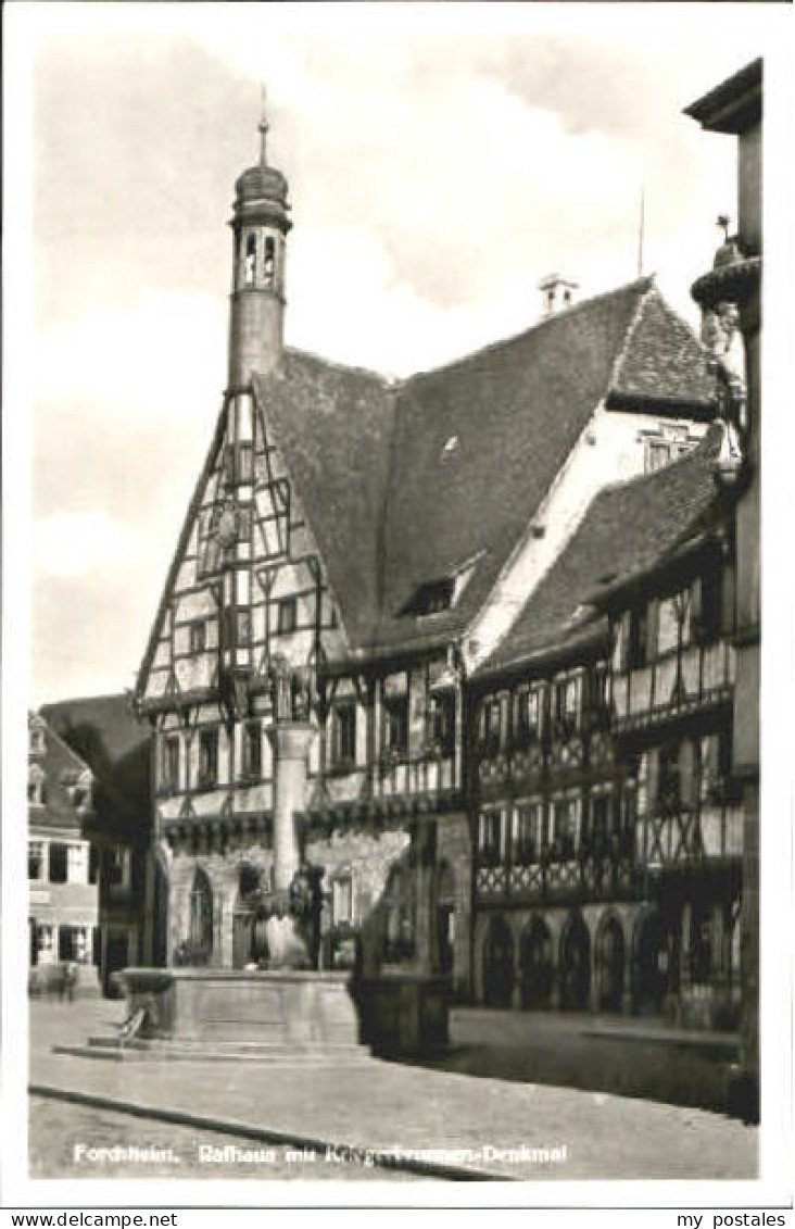 Forchheim Oberfranken Forchheim Rathaus Denkmal Brunnen ungelaufen ca. 1955