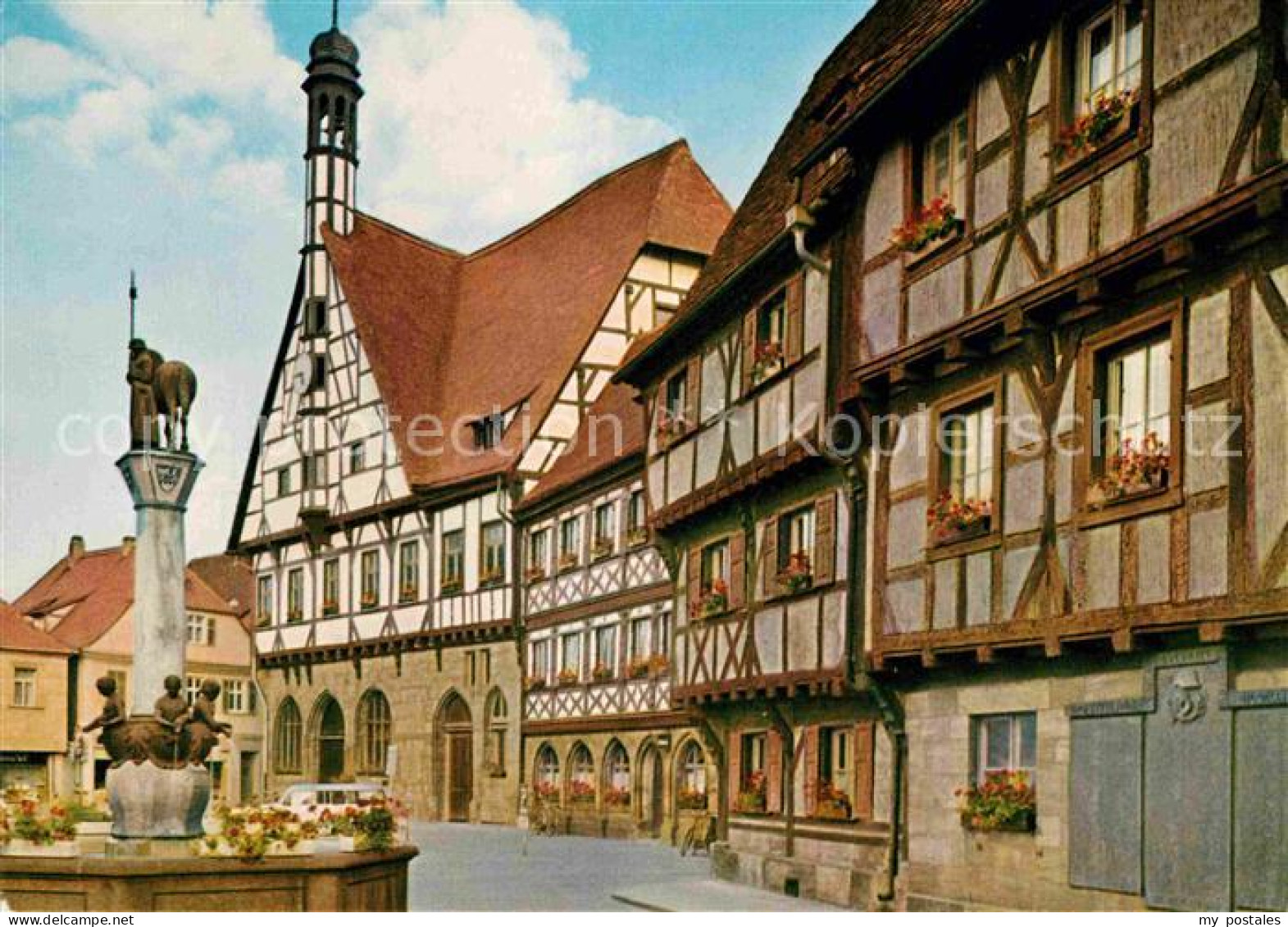 Forchheim Oberfranken Kriegerbrunnen Fachwerk Rathaus