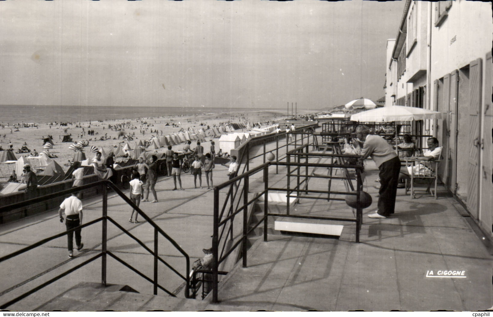 Fort Mahon - La Digue et la Plage - CPA