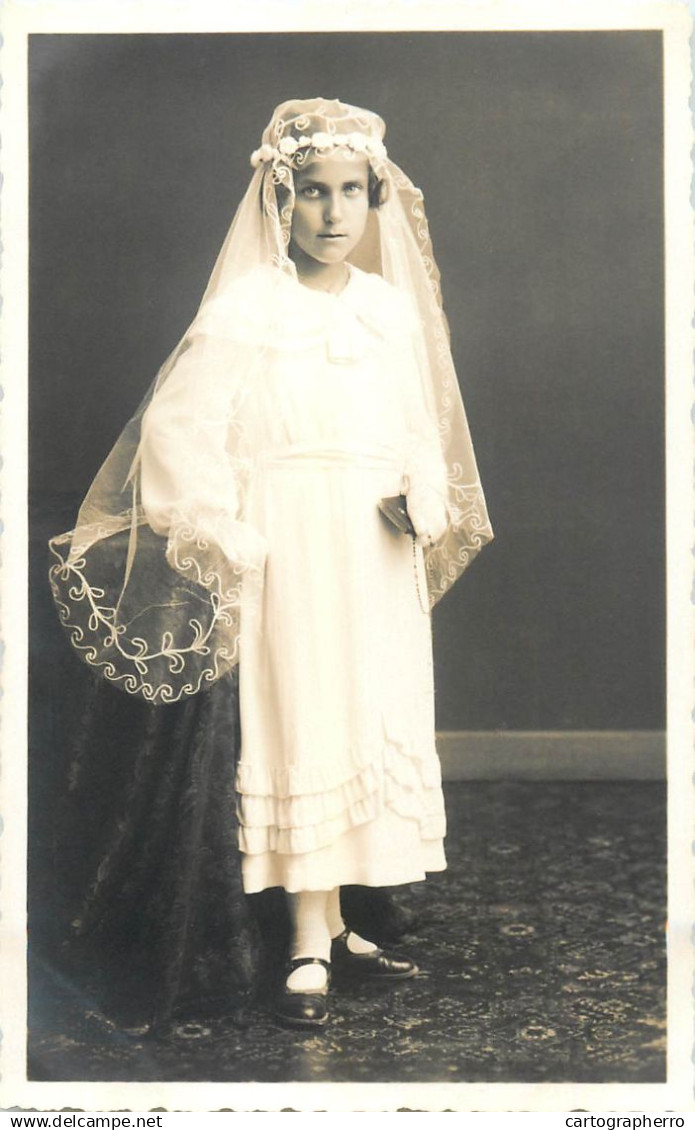 Foto Rich. Heuberger Lustenau Children portraits photographic postcard adorable bridesmaid girl communion