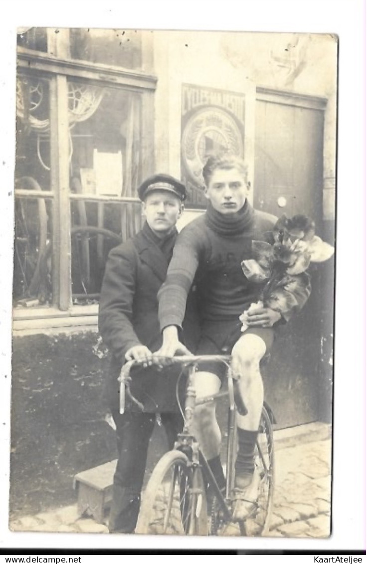 Fotokaart - Wielrenner - Te identificeren - Onbekend.