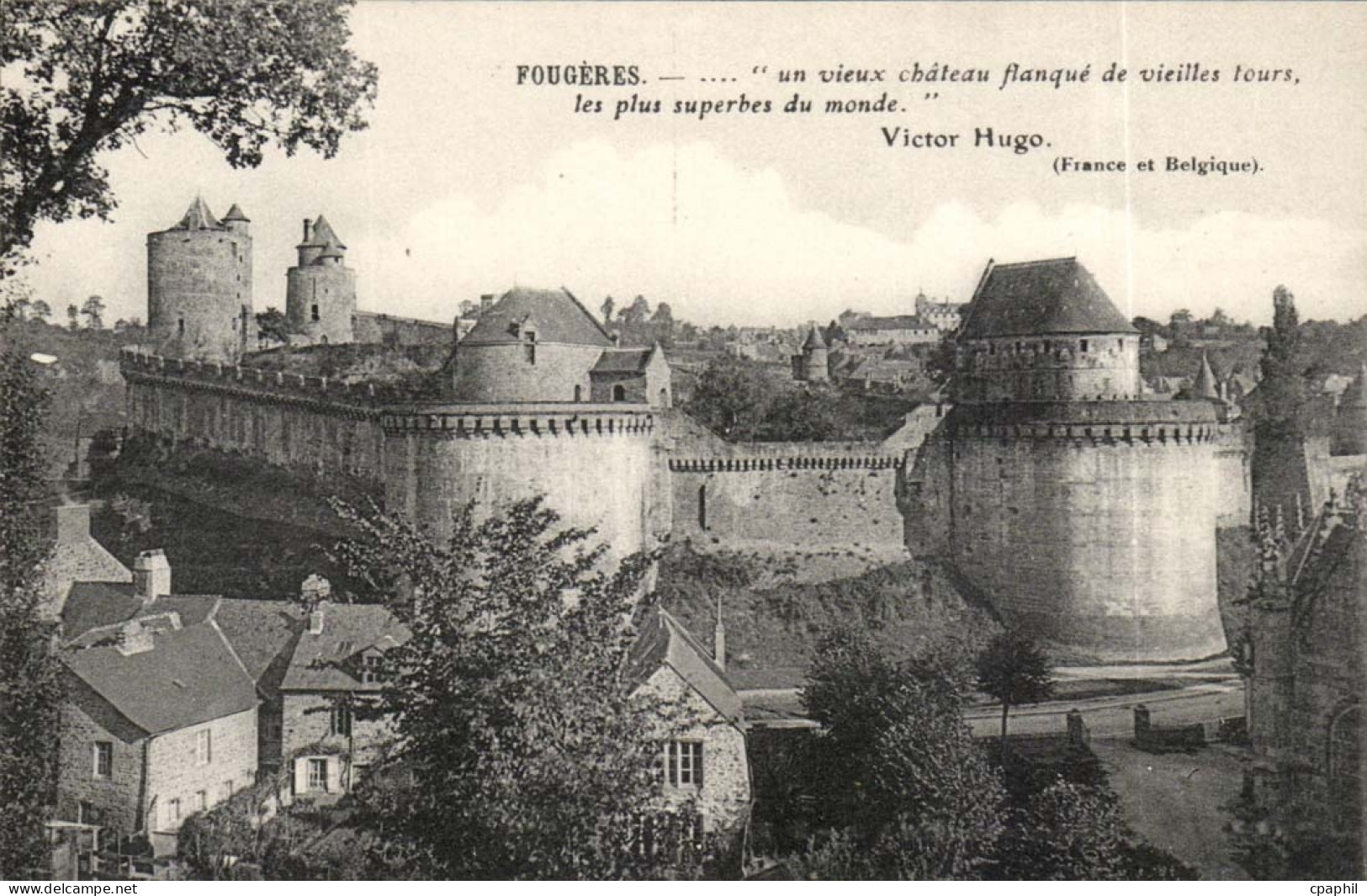 Fougeres CPA Un vieux chateau Victor Hugo