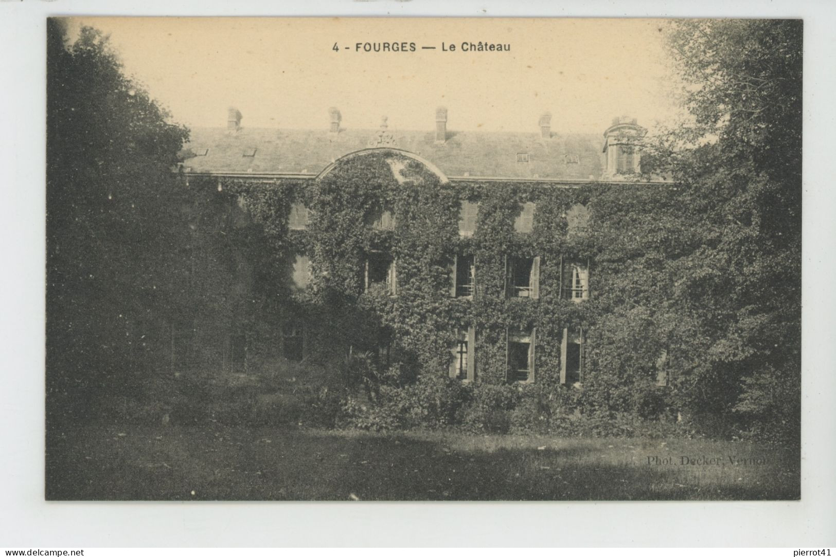 FOURGES - Le Château