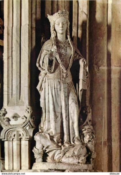 01 - Bourg en Bresse - Eglise de Brou - intérieur de l'Eglise de Brou - Tombeau de Marguerite de Bourbon - Sainte Cather