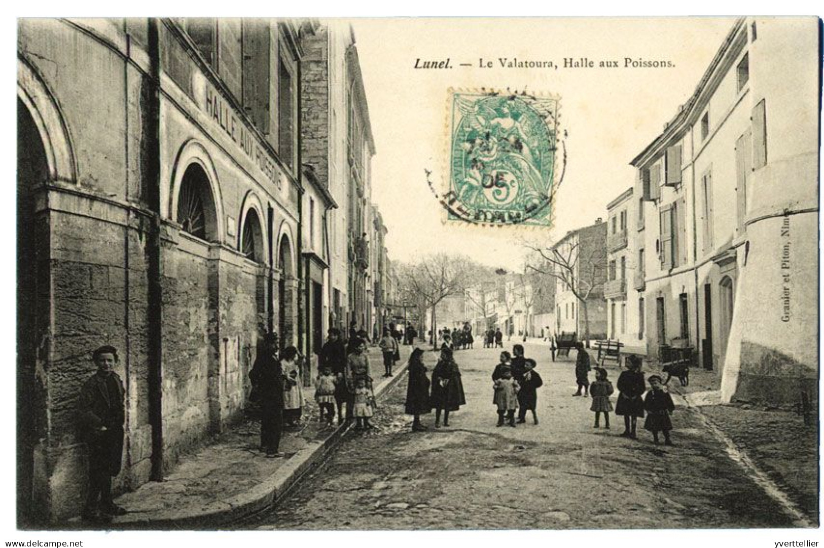 FRANCE carte postale Lunel, le Valatoura, Halles aux poissons. TB.