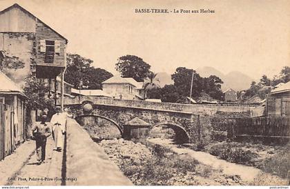 Guadeloupe - BASSE-TERRE - Le Pont aux Herbes - Ed. Phos